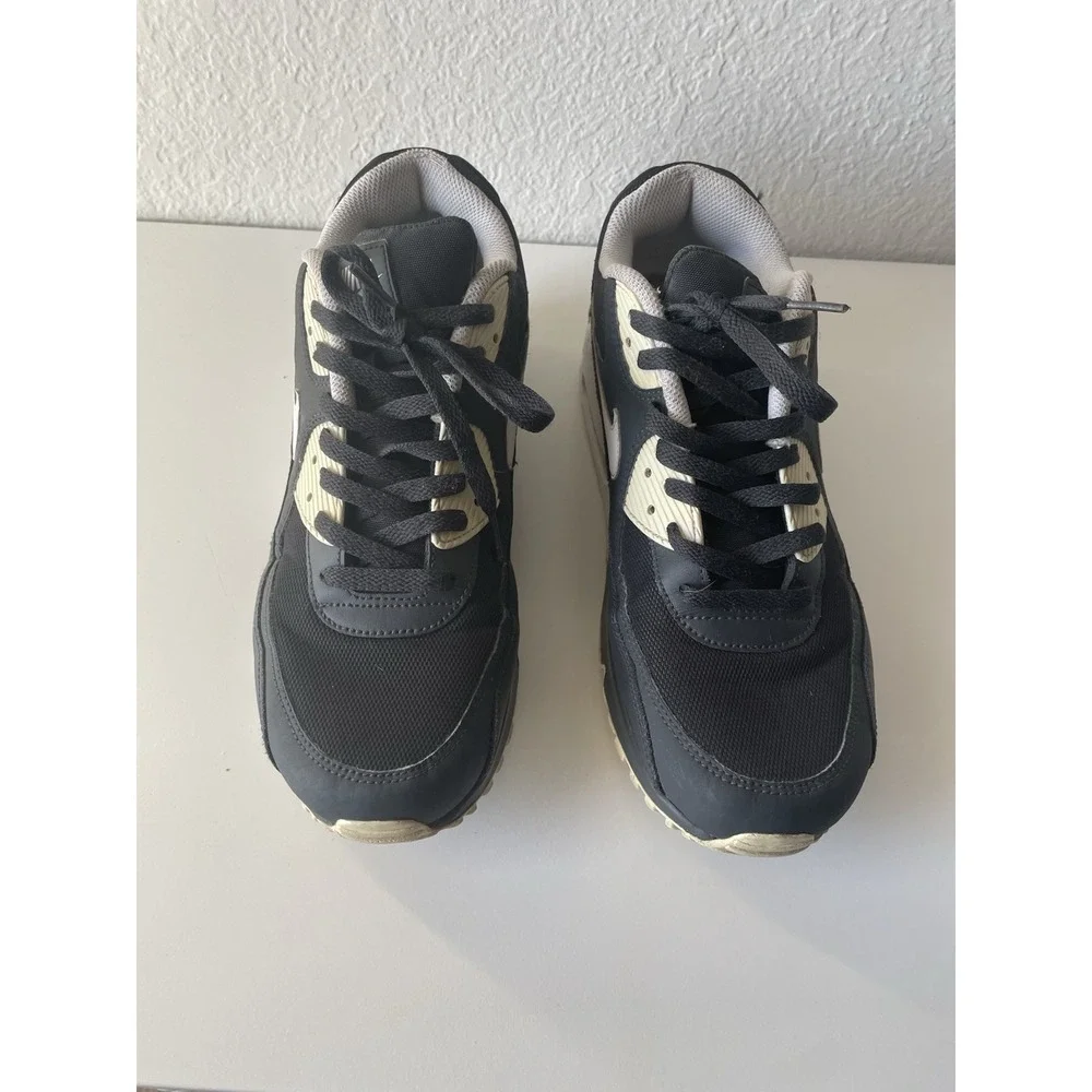 Nike Air Max 90 Miler Essential Black Cream Mens Size 11 Sneakers 537384-089